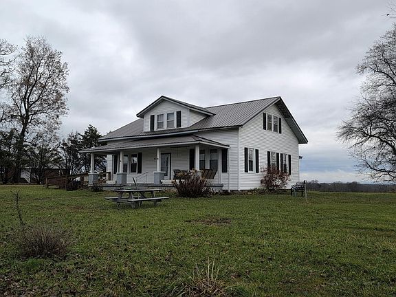 2nd image of 3179 Banner Springs Rd