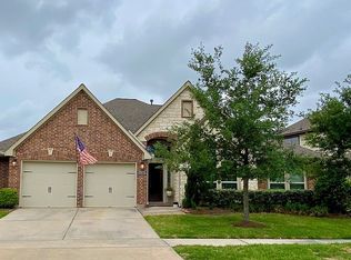 19815 Crested Peak Ln, Cypress, TX 77433