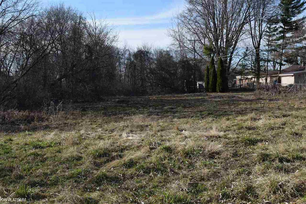 24001 Murray St photo 1