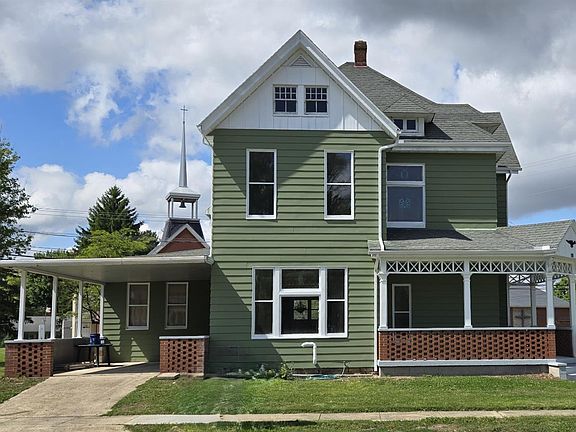 2nd image of 304 W Main St