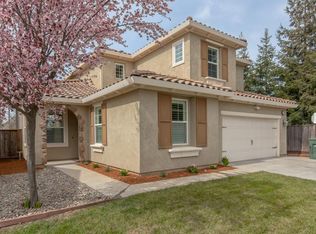 3125 Rochdale Dr, Modesto, CA 95355