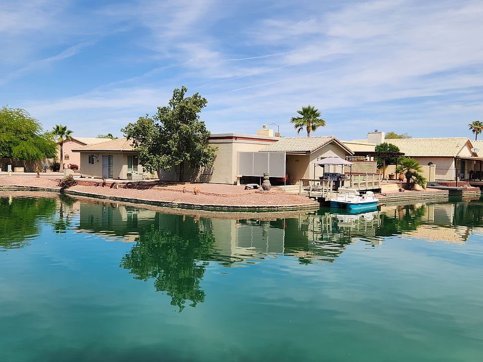 A patio home with privacy and great views!
