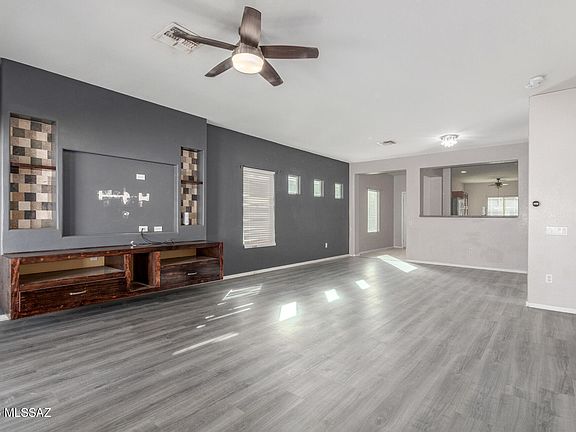 5th image of 20902 E Frontier Rd