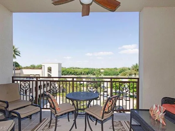 9123 Strada Pl, Naples, FL