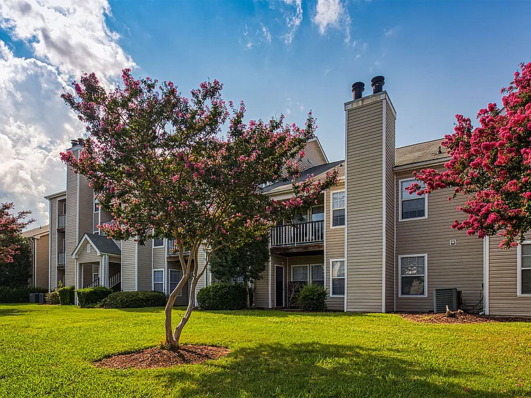 1, 2 & 3 bedrooms available