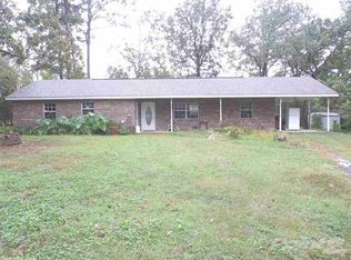 2706 Church Ave, Mena, AR 71953