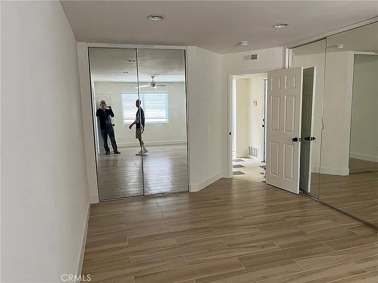320 Woodruff Dr — Photo 6