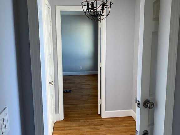 5th image of 1416 Sycamore Ave