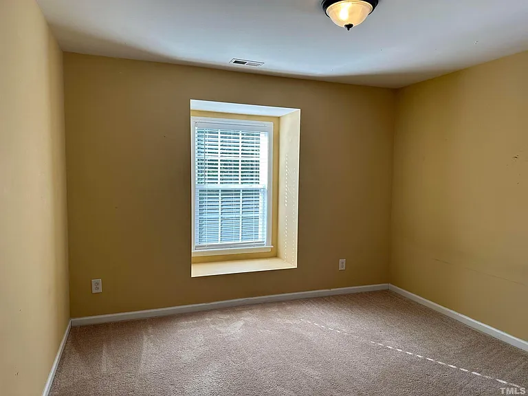 213 Bikram Dr — Photo 41