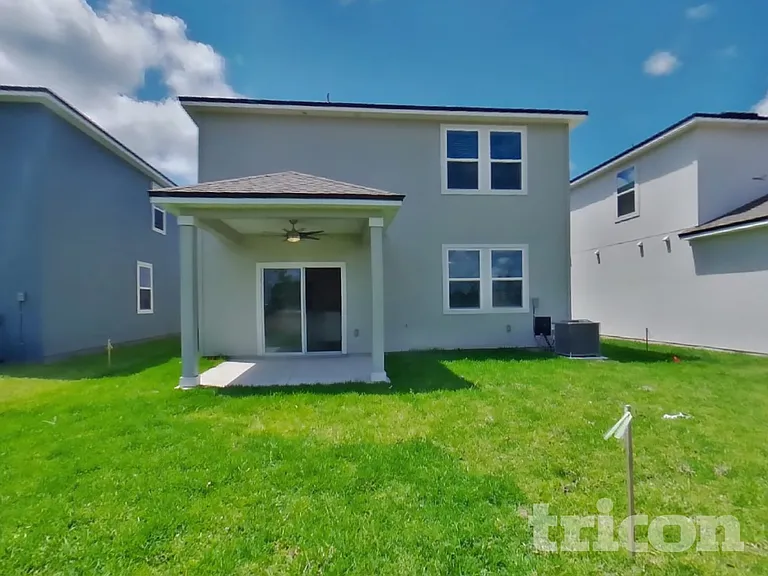 56 Brazil Nut Cir — Photo 17
