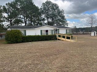 345 Brittany Ln, Douglas, GA 31535