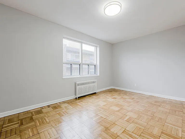 130 Jameson Ave — Photo 66