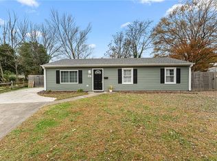 257 Exeter Rd, Newport News, VA 23602