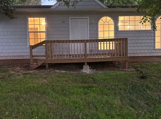 210 Spring St, Stockton, MO 65785