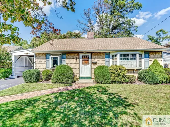 57 Louis Ave, Middlesex, NJ 08846
