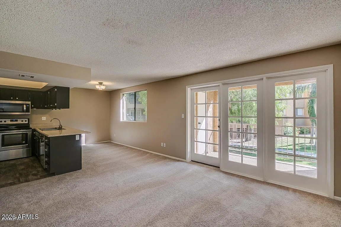 2 bed, 2.0 bath, 1022 sqft, $1,395 — Photo 1
