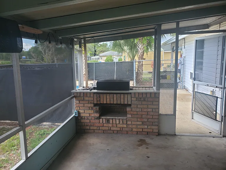 2097 Jessamine Ct — Photo 20