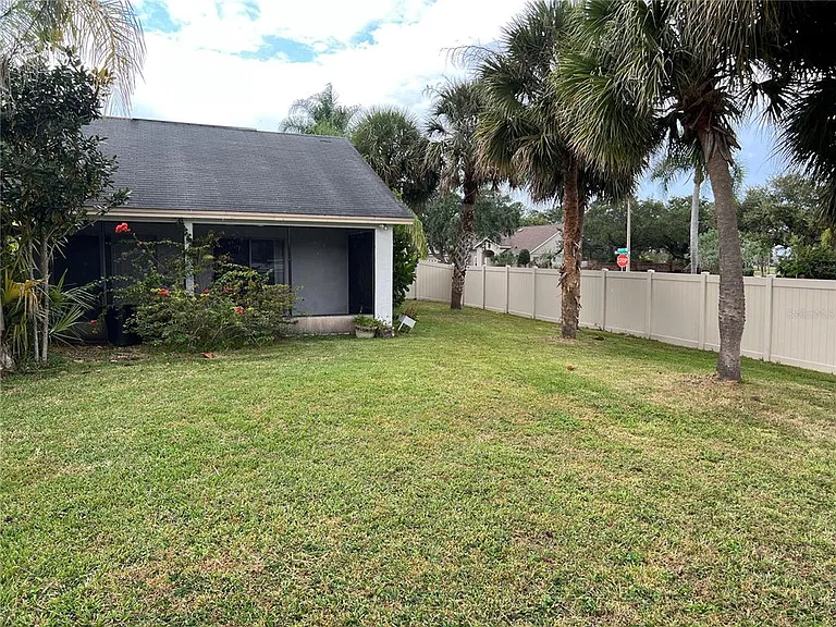 14601 Eagles Crossing Dr — Photo 28