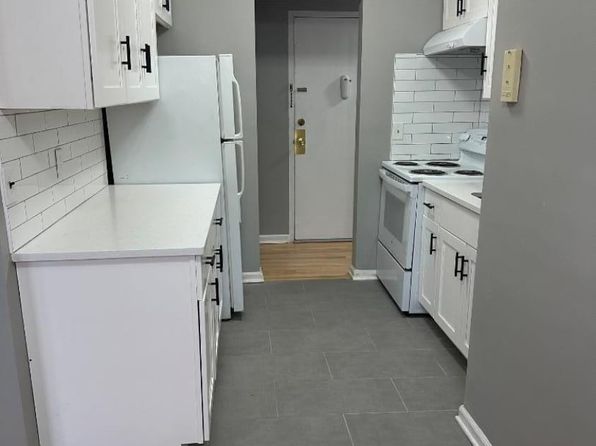 138 Roseland Ave APT 4