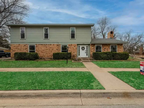 1301 NE Quail Creek Cir, Lawton, OK 73507