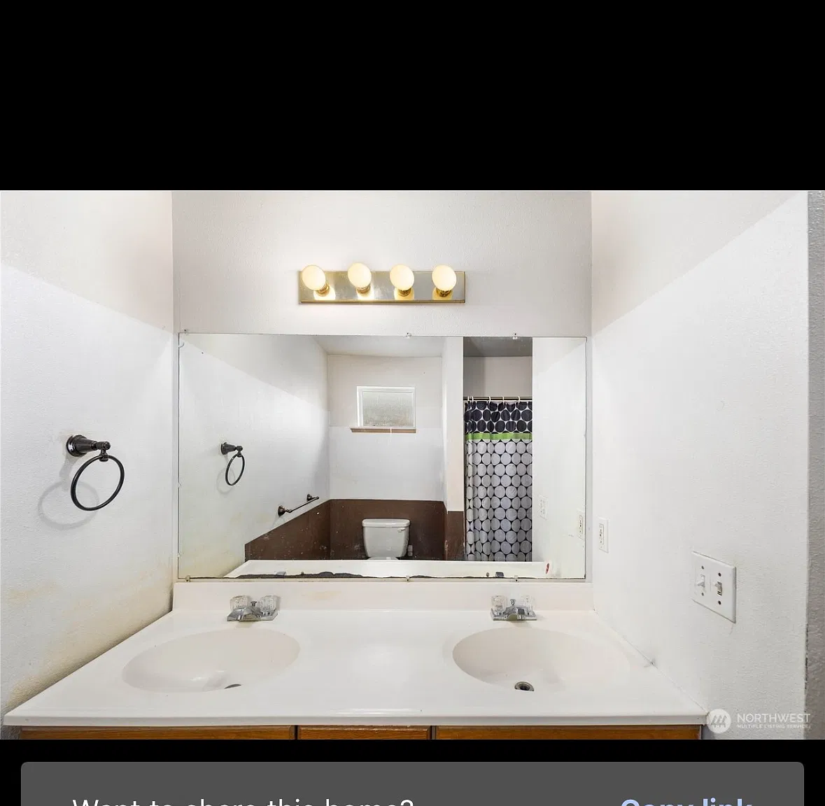 3 bed, 1.5 bath, 3180 sqft, $3,000 — Photo 4