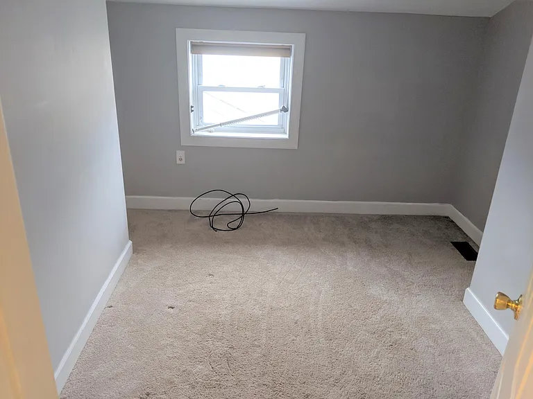 3rd floor bed