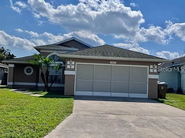 3072 Stillwater Dr — Photo 2
