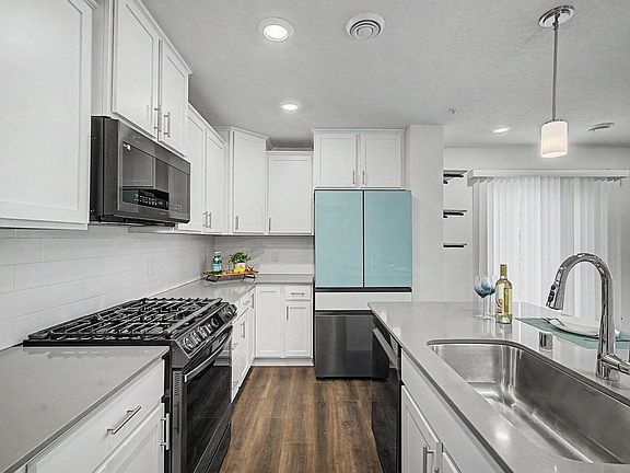 3rd image of 7225 Elmo Ct