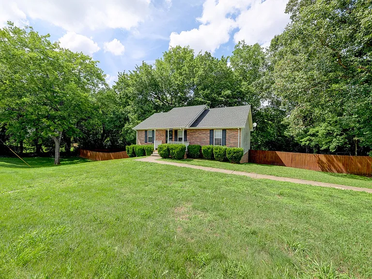 3253 N Senseney Cir — Photo 3