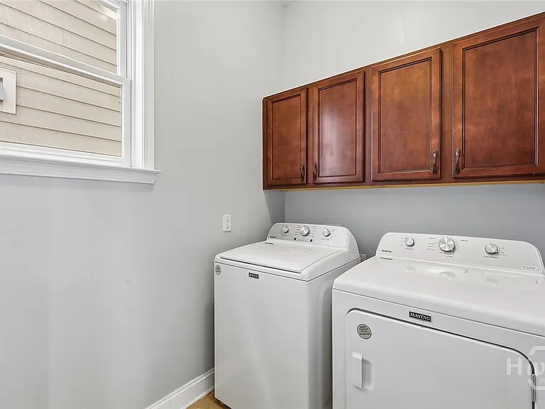 1701 Lincoln St — Photo 15