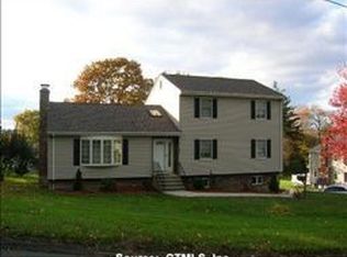 66 Ellwood Rd, Berlin, CT 06037