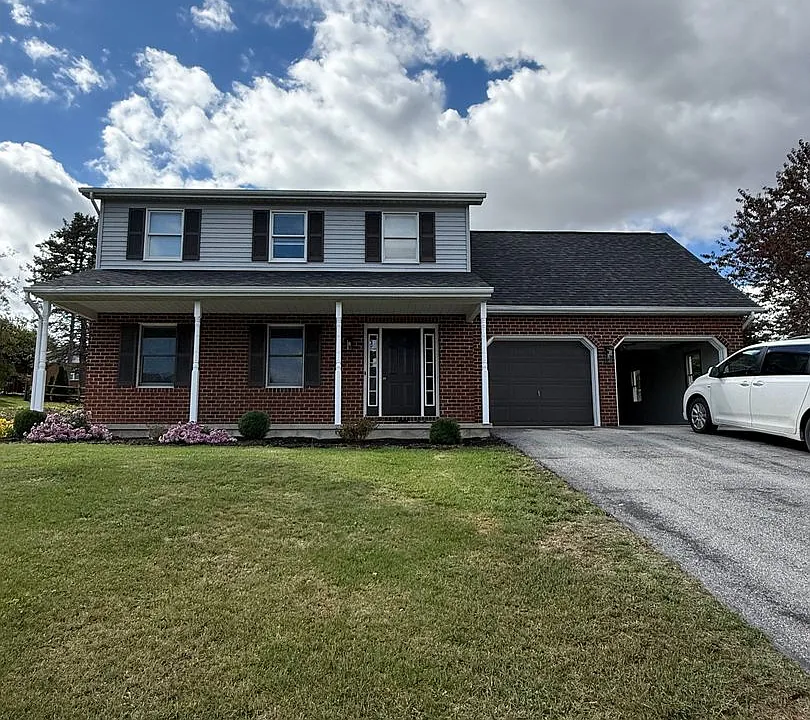 1560 Buttercup Dr