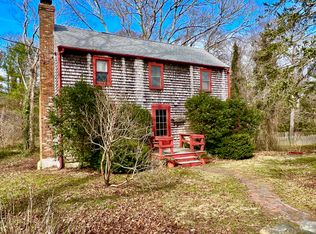 96 Dunham Ave, Tisbury, MA 02568