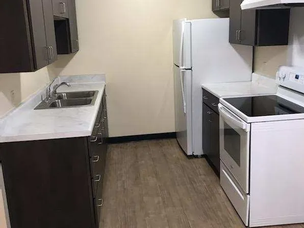 Pine Ridge, 4700 Schubert Rd #8c89ef0dc, Knoxville, TN 37912