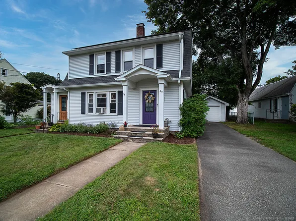 49 Pearl Street, Clinton, CT 06413