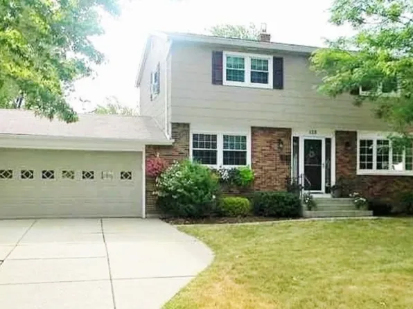 123 Ava Ln, Williamsville, NY 14221