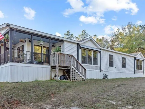 5900 Riverchase Rd, Milton, FL 32583