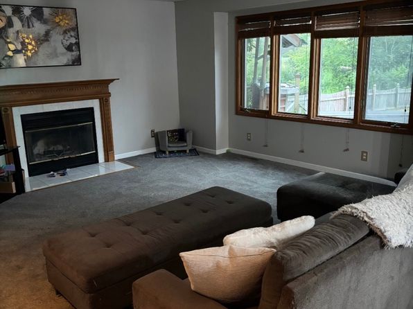 (undisclosed Address)