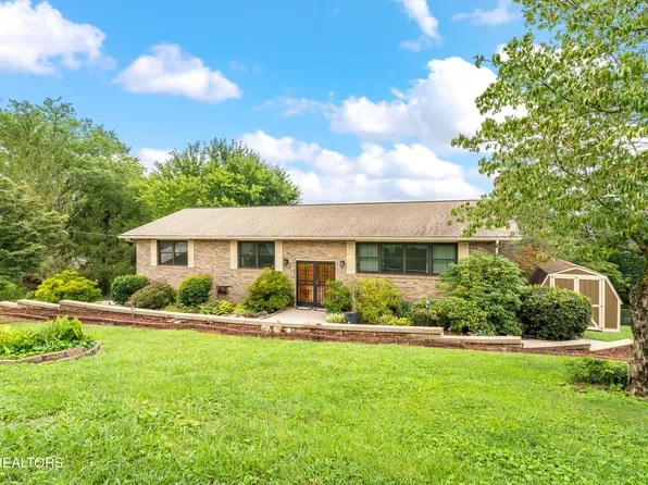1505 Hidden Hills Dr, Clinton, TN 37716
