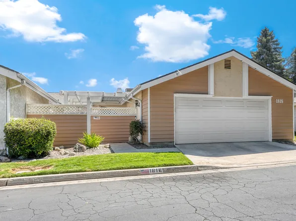 1818 S Pinnacle Street, Visalia, CA 93292