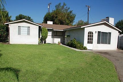 1st image of 5727 N Hanlin Ave