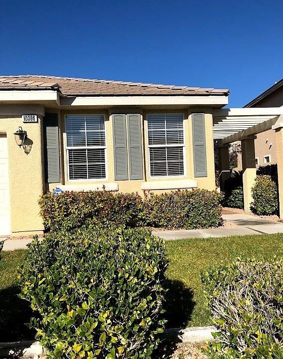 1st image of 10386 Starthistle Ln