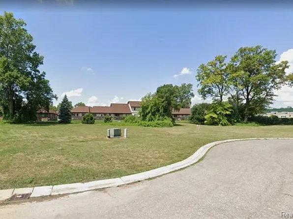 331 Francesco Ct Unit 3, Dearborn, MI 48124