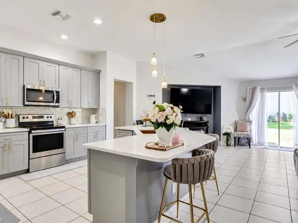 18330 Beauty Berry CT, LEHIGH ACRES, FL 33972