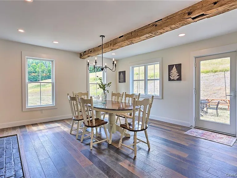 207 S Plank Rd — Photo 9