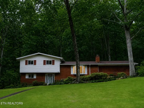 139 Nebraska Ave, Oak Ridge, TN 37830