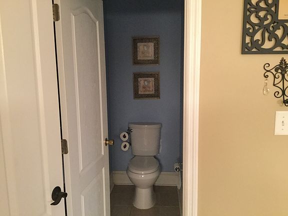 Sep toilet in master bath.