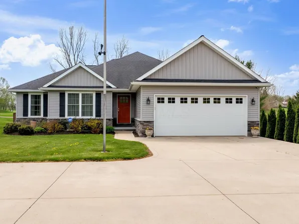 21146 Floralwood Dr, Howard, OH 43028