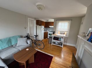 309 S 4th St APT 2C, Philadelphia, PA 19106