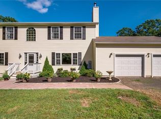 60 Jackson Rd, Higganum, CT 06441